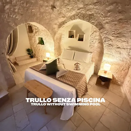 Holiday home Jo Luxury Trulli La Correggia