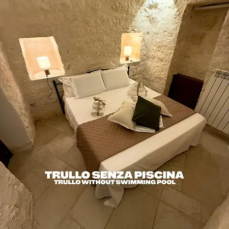 Holiday home Jo Luxury Trulli La Correggia